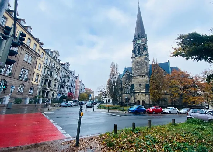 List 2 Bedroom Away From Hannover